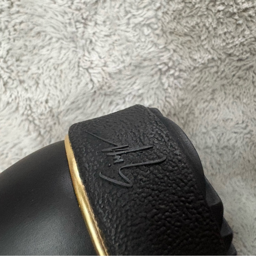 Giuseppe Zanotti Black Sneakers with Gold Details - Picture 13 of 14